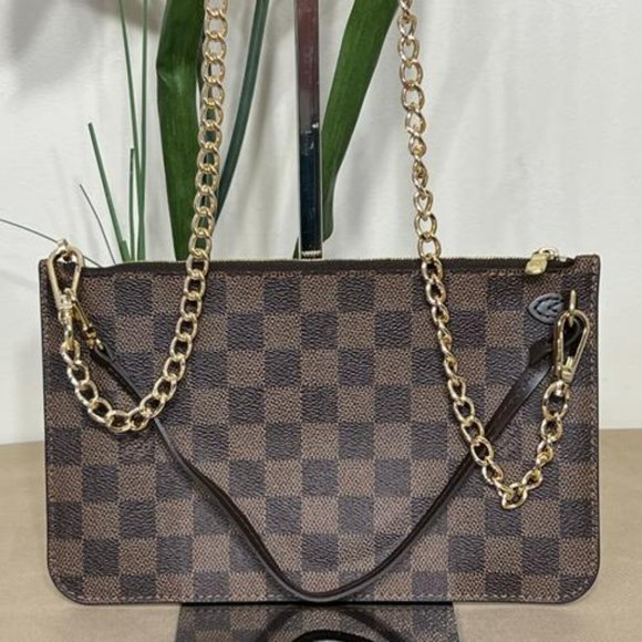 Louis Vuitton Neverfull Gm Pouch Brown Coated Canvas Wristlet - Picture 1 of 10